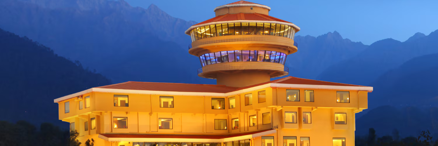 RS Sarovar Portico